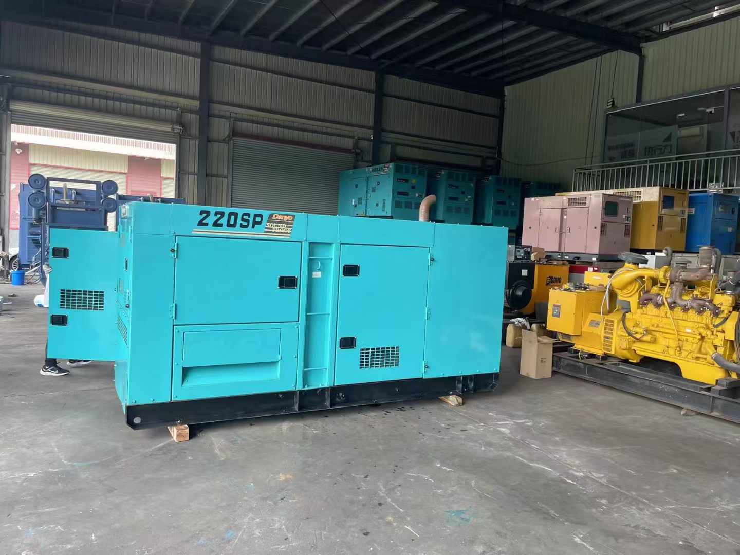 鹿邑800kW 柴油发电机的输出电流波动范围是多少?