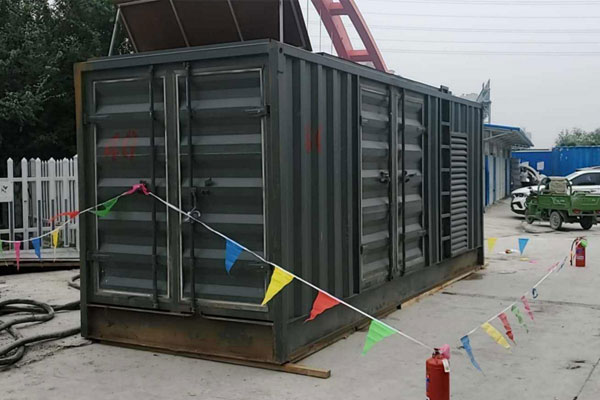 鹿邑发电机租赁空气滤清器多久更换一次？