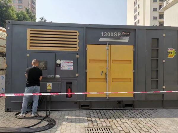 鹿邑100kw柴油发电机组的机油应该如何选择？
